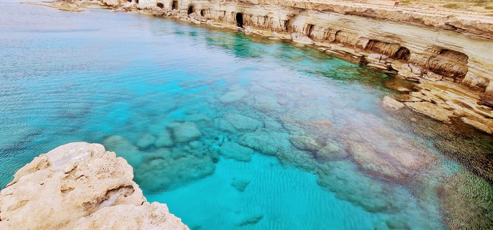 Maya Paphos 外观 照片