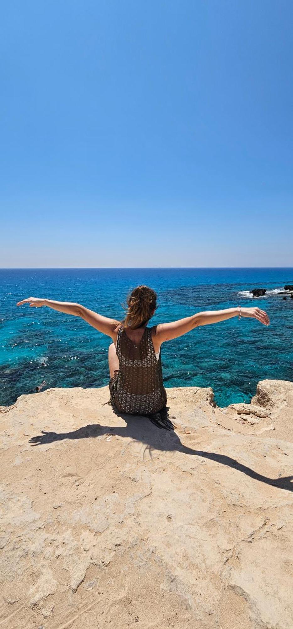 Maya Paphos 外观 照片